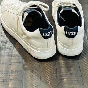 *SOLD* UGG White Sneakers Sleek Minimalist Design